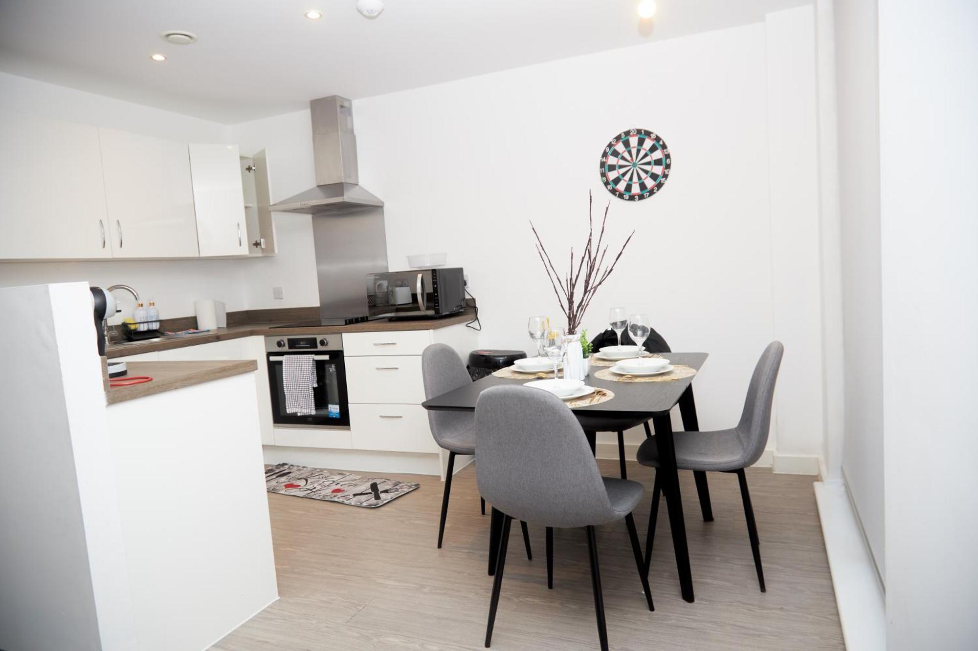 Obi'S House&Suites - Luxury 2Bed Duplex Apartment With Balcony Манчестер Экстерьер фото