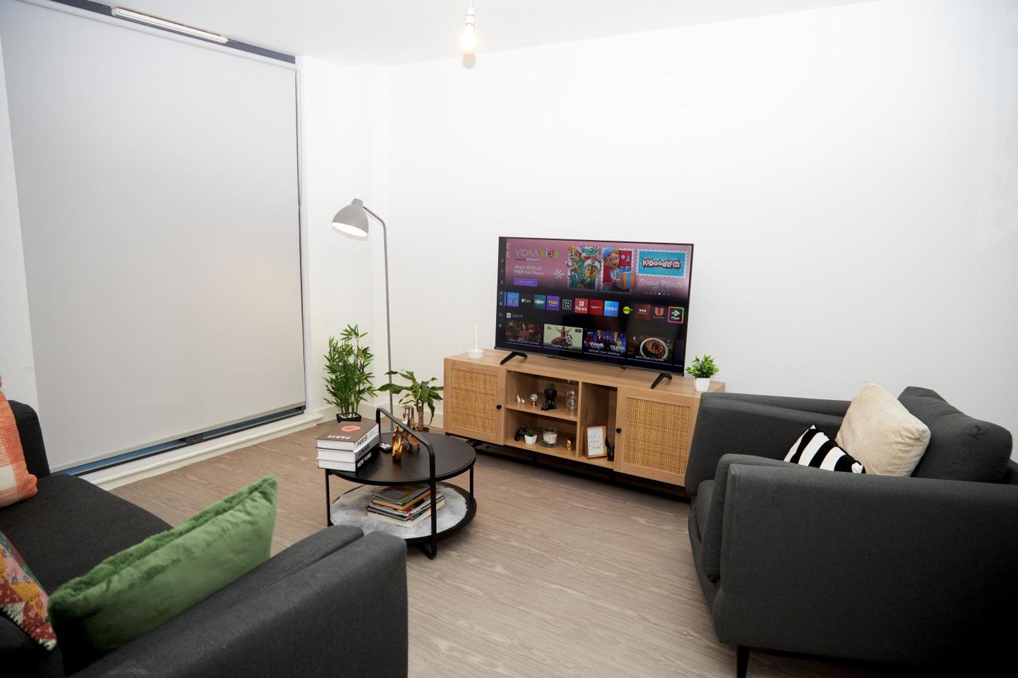 Obi'S House&Suites - Luxury 2Bed Duplex Apartment With Balcony Манчестер Экстерьер фото