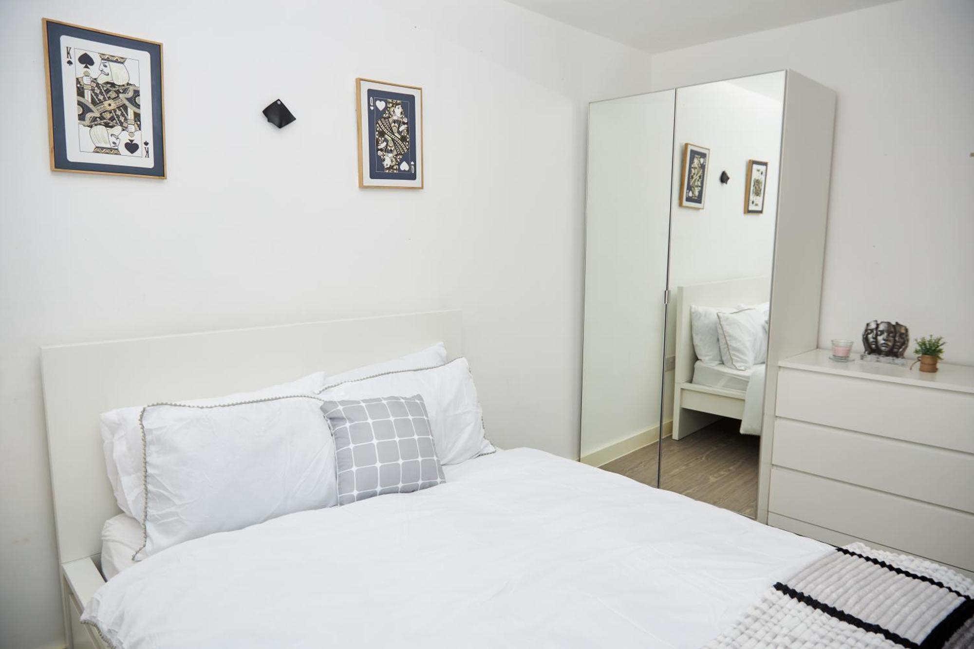 Obi'S House&Suites - Luxury 2Bed Duplex Apartment With Balcony Манчестер Экстерьер фото